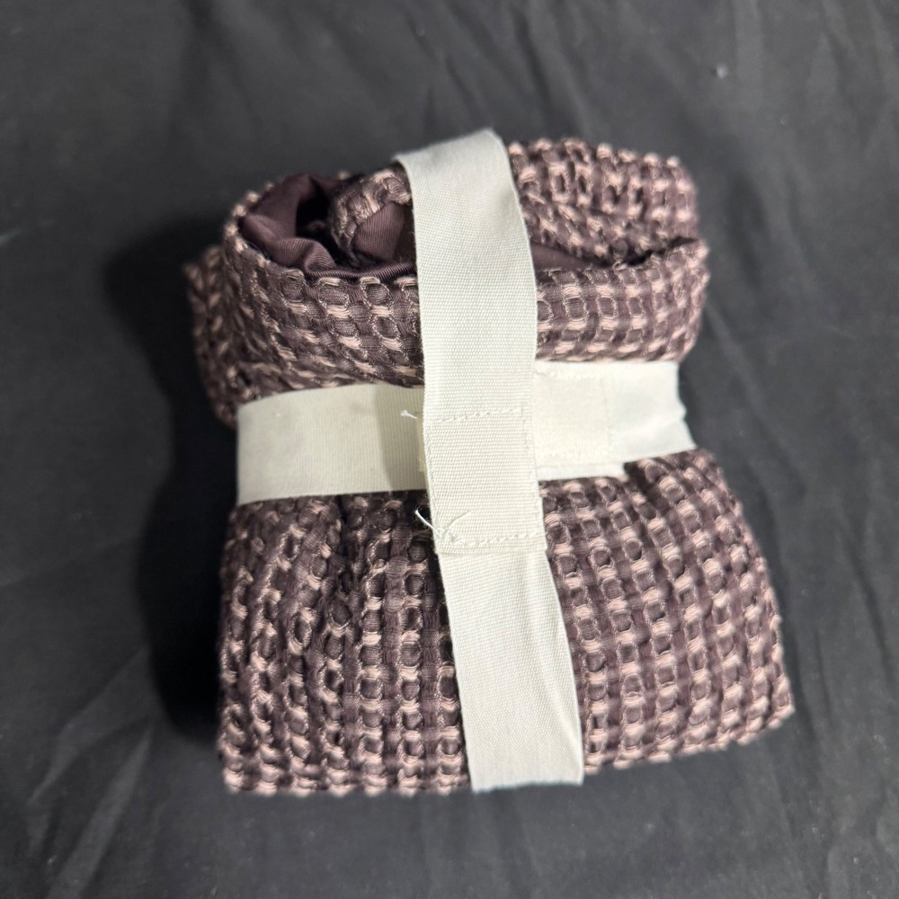 King Textured Waffle Pillow Sham Dark Fig - Casaluna™ - Picture 7 of 9